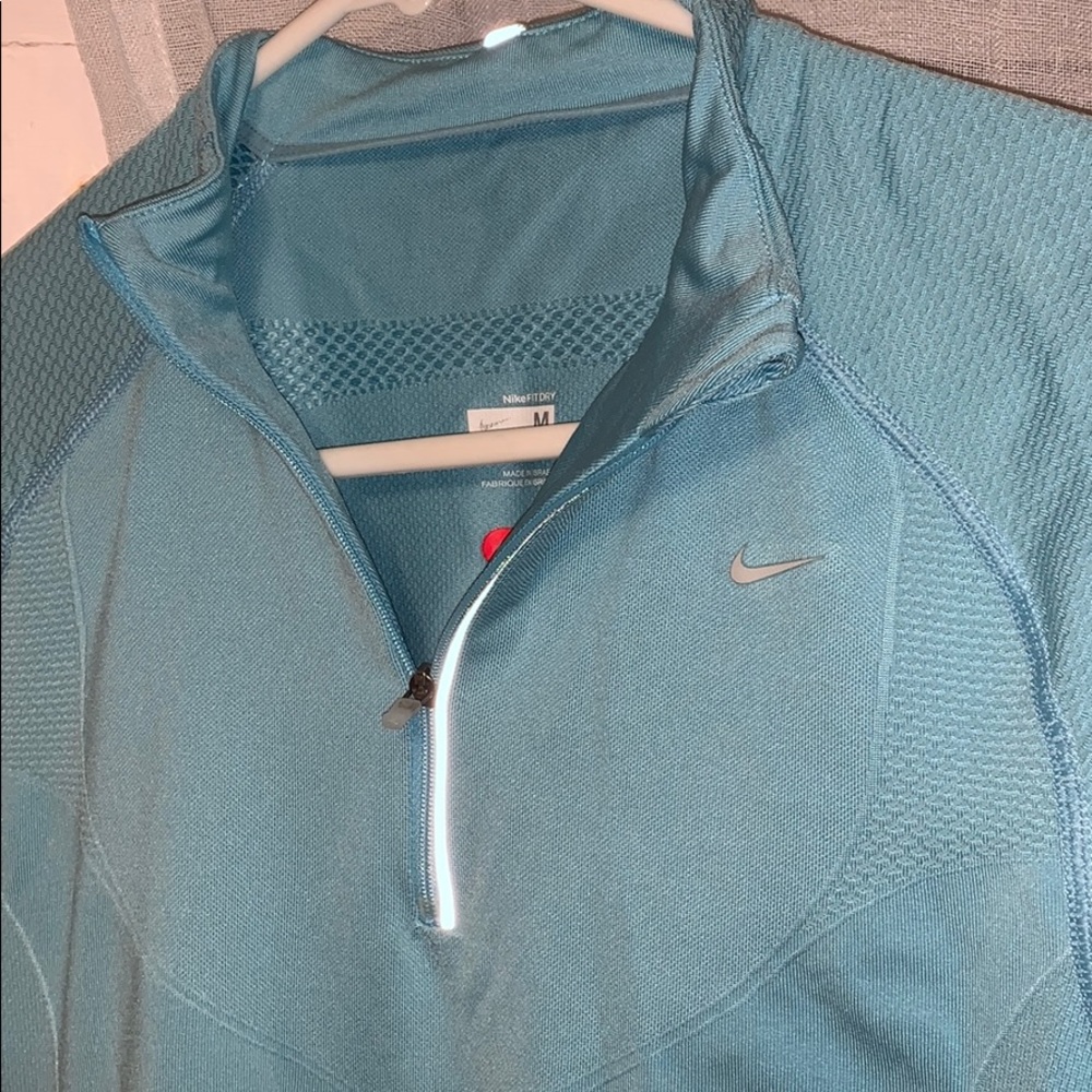 Nike Women’s Dry-Fit Jacket Blue